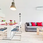 Homely Place Casa Verona - Stary Rynek - Parking Appartement Poznań
