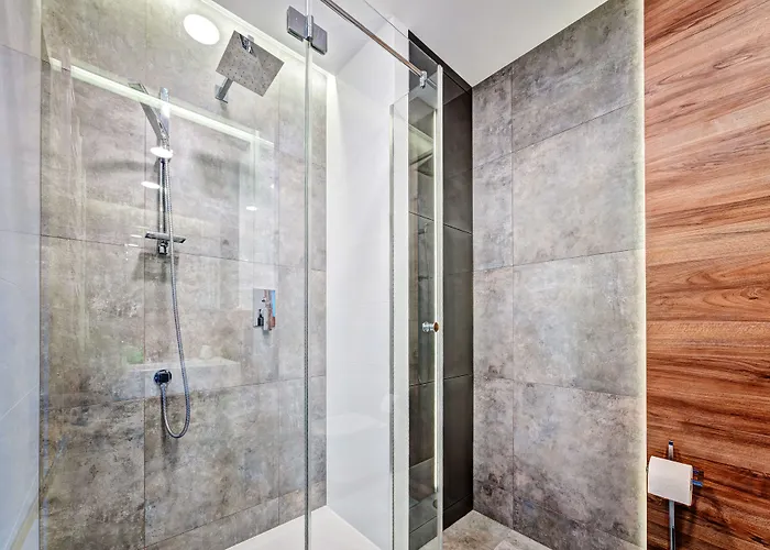 Apartment Homely Place Casa Verona - Stary Rynek - Parking