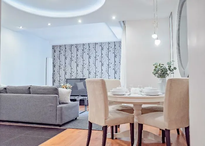 Apartment Homely Place Casa Verona - Stary Rynek - Parking