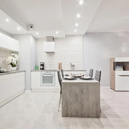 شقة Homely Place Casa Verona - Stary Rynek - Parking *