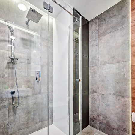 شقة Homely Place Casa Verona - Stary Rynek - Parking