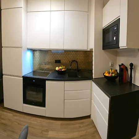 Homely Place Casa Verona - Stary Rynek - Parking * بوزنان